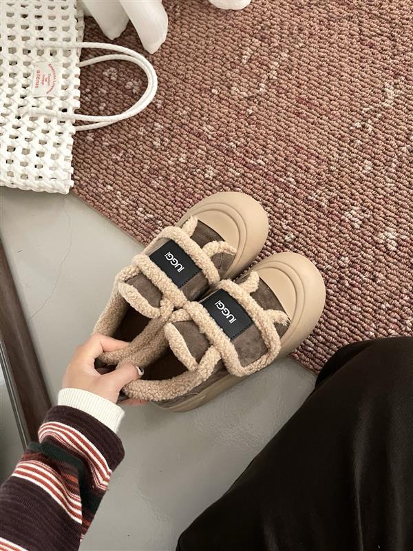 2025126111811250 270